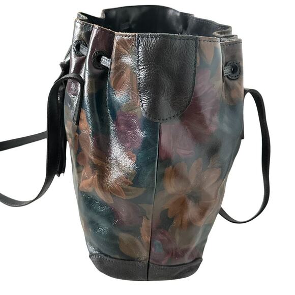 Patricia Nash Peruvian Paint Drawstring Whitney Tote EUC Clean - Picture 7 of 12